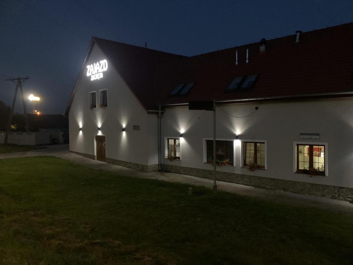 Zajazd Zacheta Kamienna Gora Exterior photo
