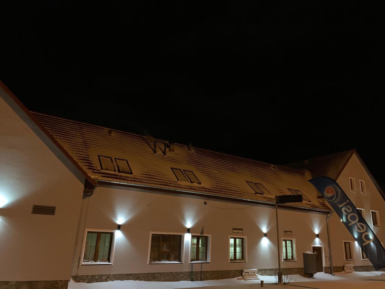 Zajazd Zacheta Kamienna Gora Exterior photo