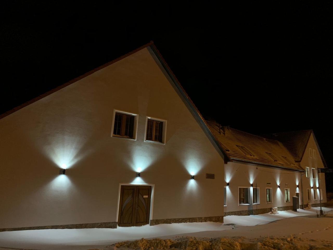 Zajazd Zacheta Kamienna Gora Exterior photo
